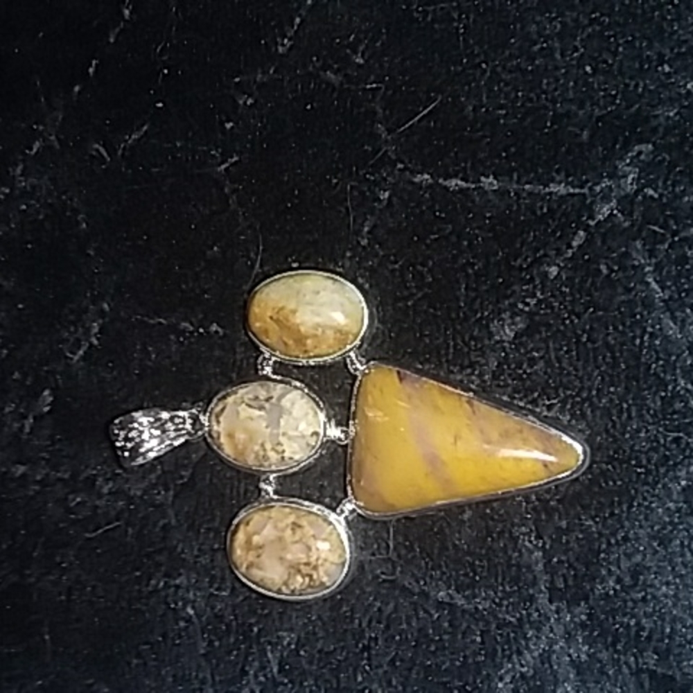 Pendant